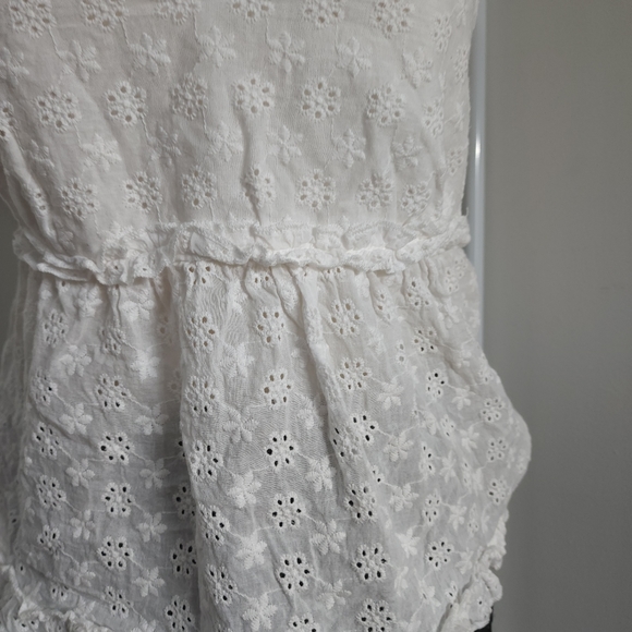Aus 12 Ally White Crochet Lace Look V Neck Sleeveless Top - Picture 6 of 16